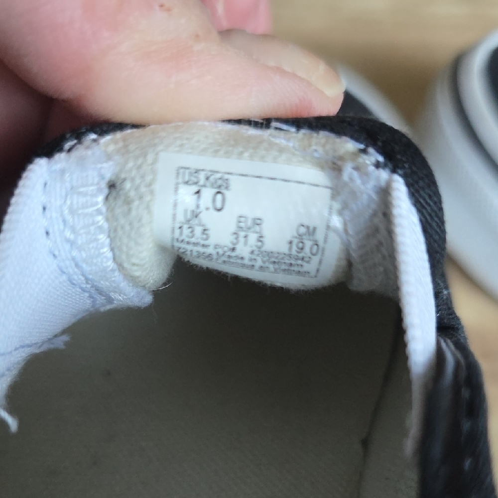 Vans Kids Black Slip-On Sneakers - Picture 7 of 7